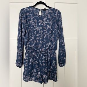 Urban Outfitters Long sleeve Romper